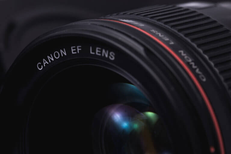 Canon lens