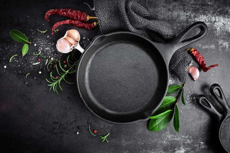 cast iron skillet