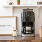 coffee maker with grinder