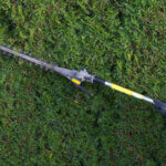 cordless extendable hedge trimmer