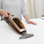 cordless handheld vacuum cleaner