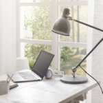 desk lamp