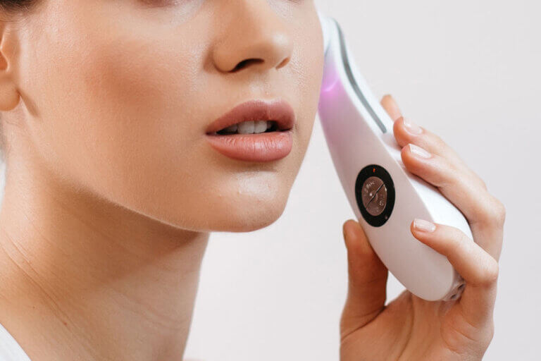 electric face massager