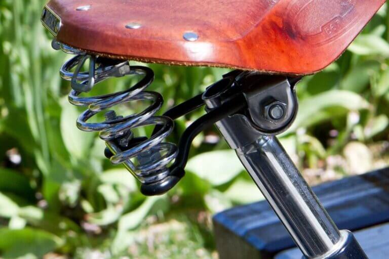 suspension seat post