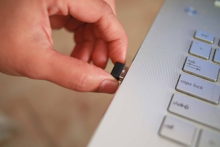 USB Bluetooth adapter