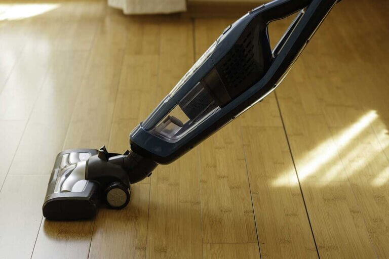 vacuum mop combo