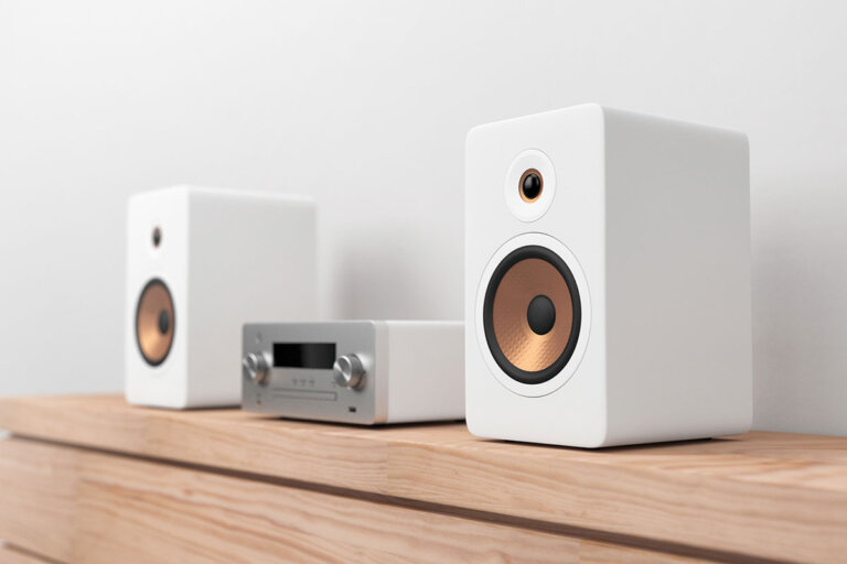 Wi-Fi enabled stereo